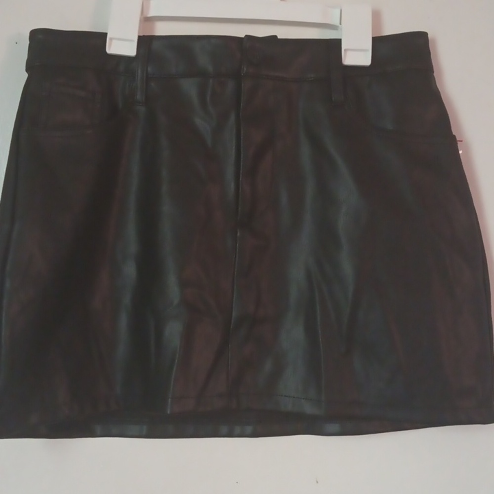 Fashion Nova black mini skirt Stacy faux leather size M new.